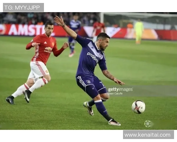 斯坦丘自由身加盟热那亚32岁前武汉三镇外援中场重返意甲